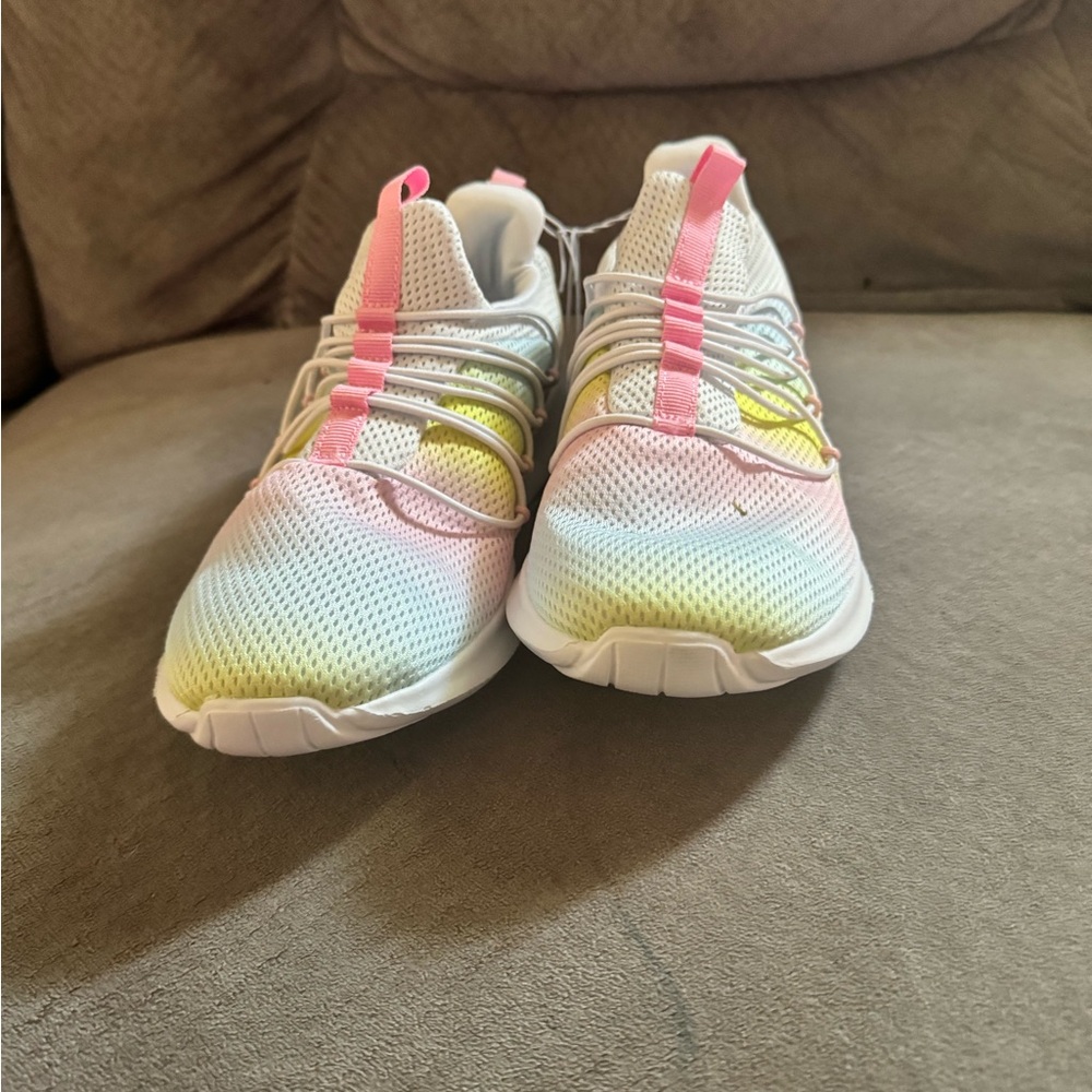 Kids Sneakers - Picture 3 of 4